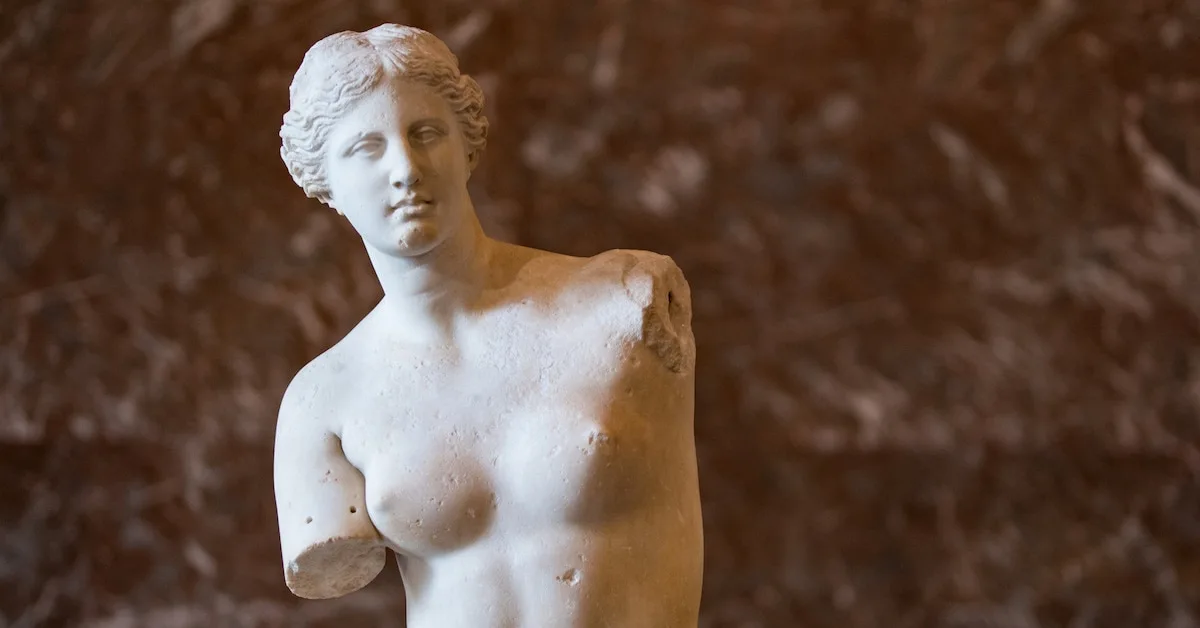 Venus De Milo Statue